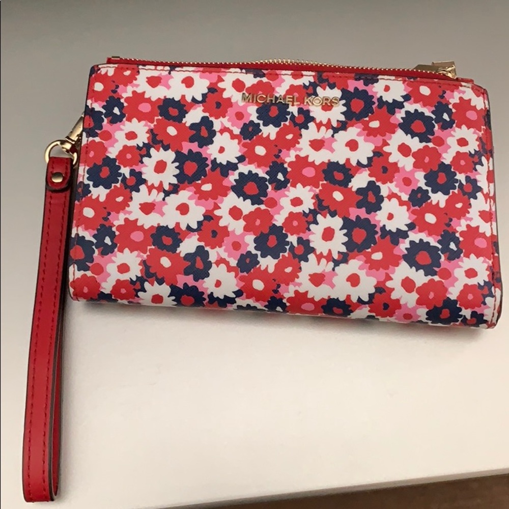 Michael kors floral wristlet